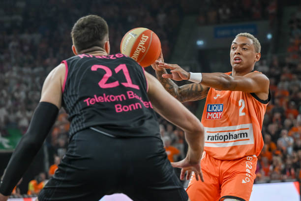 回馈社会 回馈社会